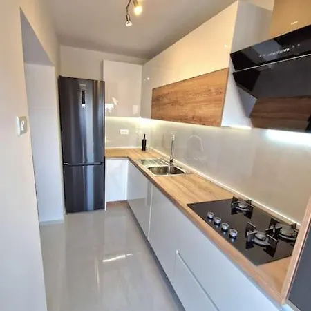 Novi Nps Apartment