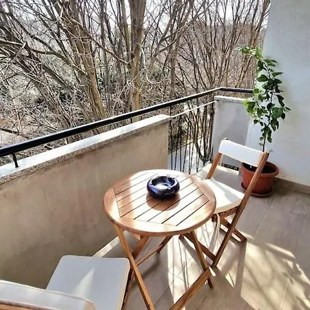 Novi Nps Apartment