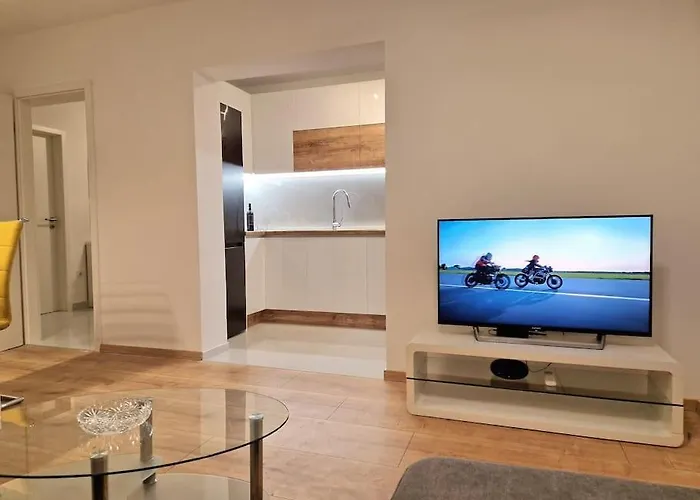 Nps - Only 10 Minutes From The